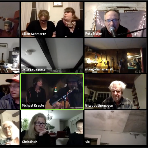 video: Skunk Zoom 15 April 2020